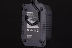 Oxford Oximiser Pro 5000 Battery Charger Review — Motorcycle/Car/Campervan Optimiser